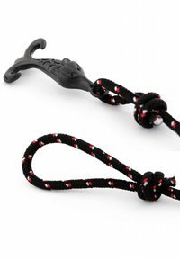 Akitsune Karkötő - black white red