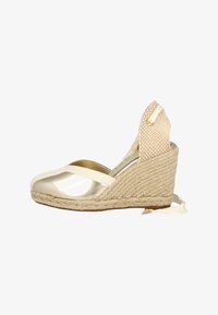 No seleccionado, gold