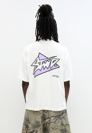 PULL&BEAR SHORT SLEEVE - Print T-shirt - white
