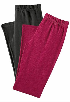 Zwei Paar Leggings: eine schwarze und eine dunkelrosa. Beide haben einen elastischen Bund und eine glatte, baumwollähnliche Textur.