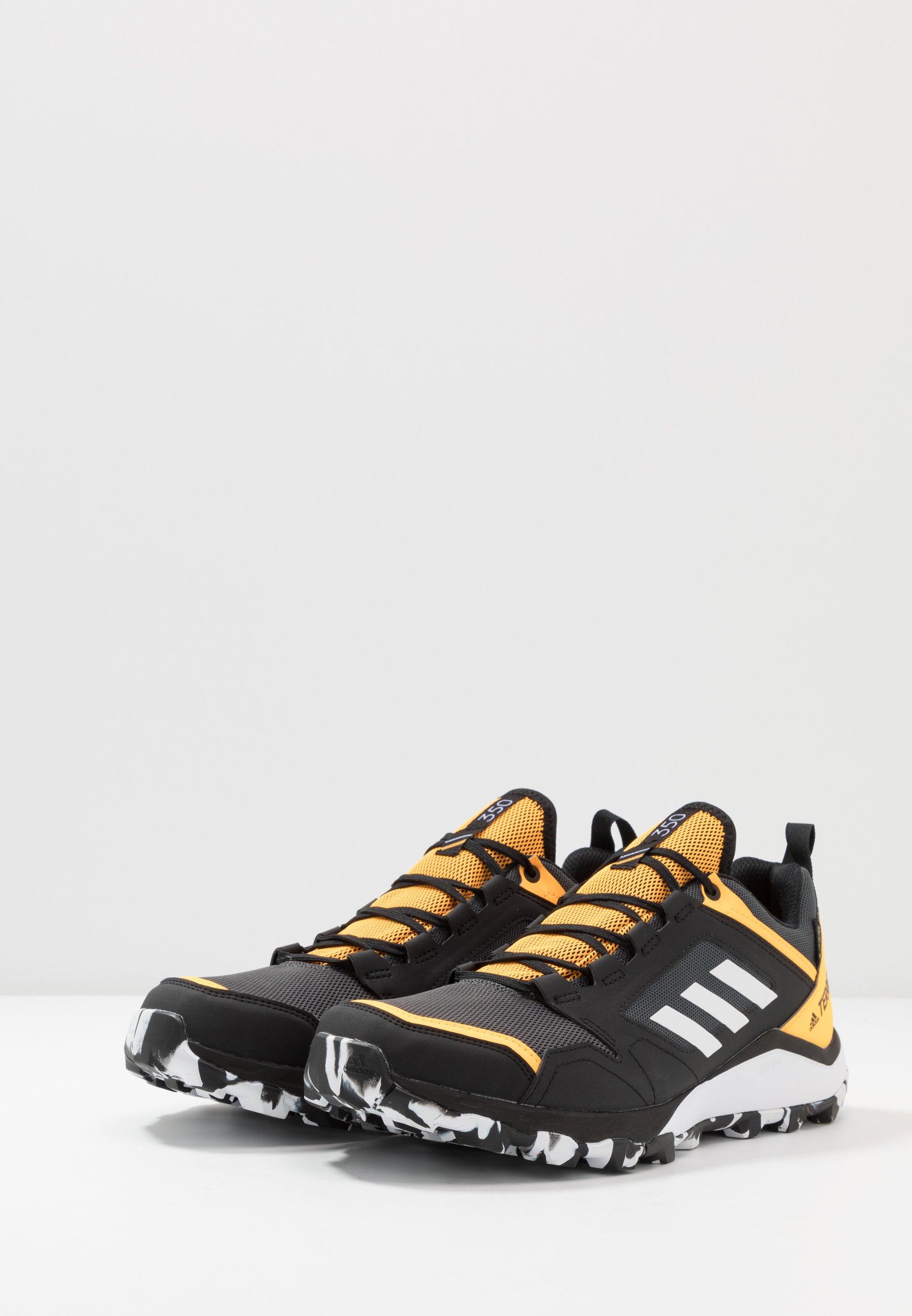 adidas gtx agravic