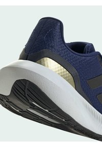 adidas Performance FALCON 3.0 - Scarpe da corsa su strada - dark blue   core black   gold metallic