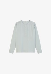 Niewybrane, silvery blue