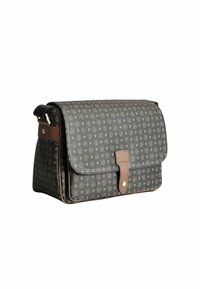 Borsa a tracolla marrone e con motivo, con chiusura a pattina, dotata di una striscia in pelle e hardware color oro, forma rettangolare.