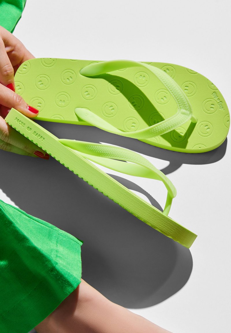 flip*flop ORIGINALS SMILE - Pool shoes - lime