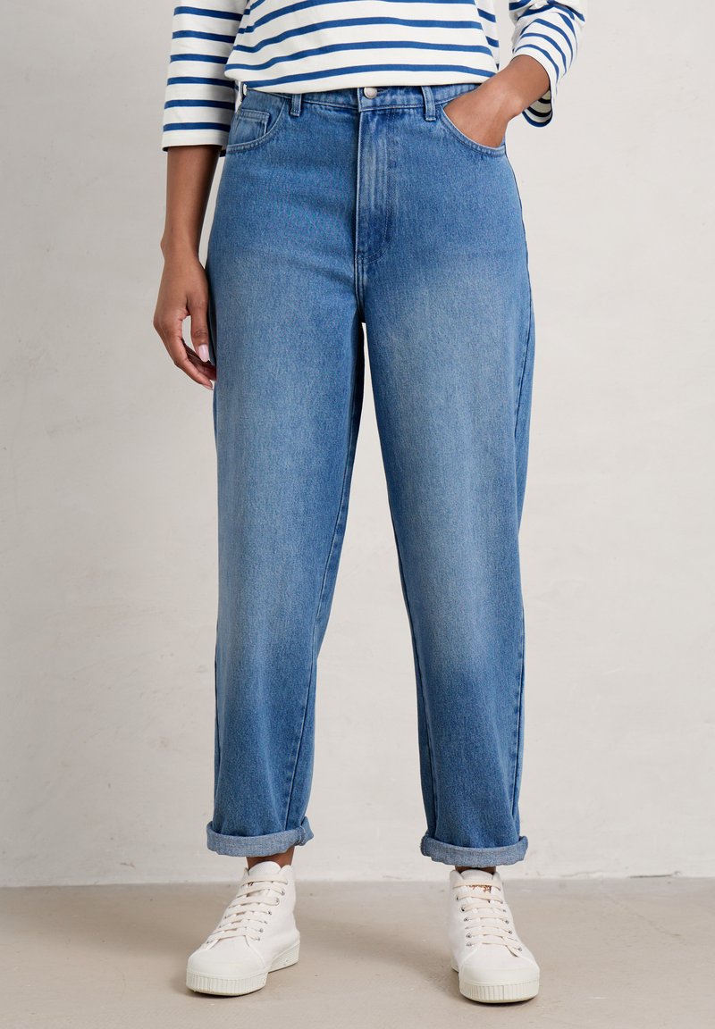 Seasalt Cornwall HONEYDEW BARREL Jeans Tapered Fit light wash high twist/hellblau Zalando.de