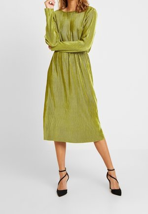 Robe de jour - green