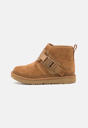 NEUMEL SNAPBACK UNISEX - Botines - chestnut
