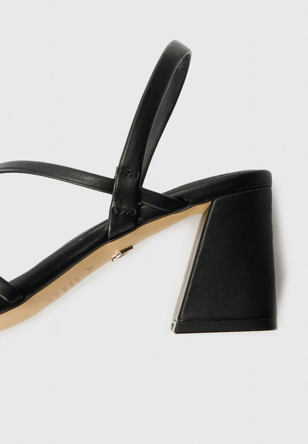 ATLANTICUS - Heeled mules2