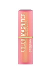 Balsamo labbra cilindrico rosa con la scritta "COLOR MAGNIFIER" in bianco, particolare banda dorata e texture liscia, progettato per migliorare il colore.