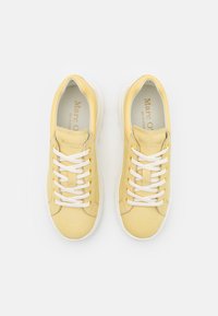 Marc O'Polo Zapatillas - yellow