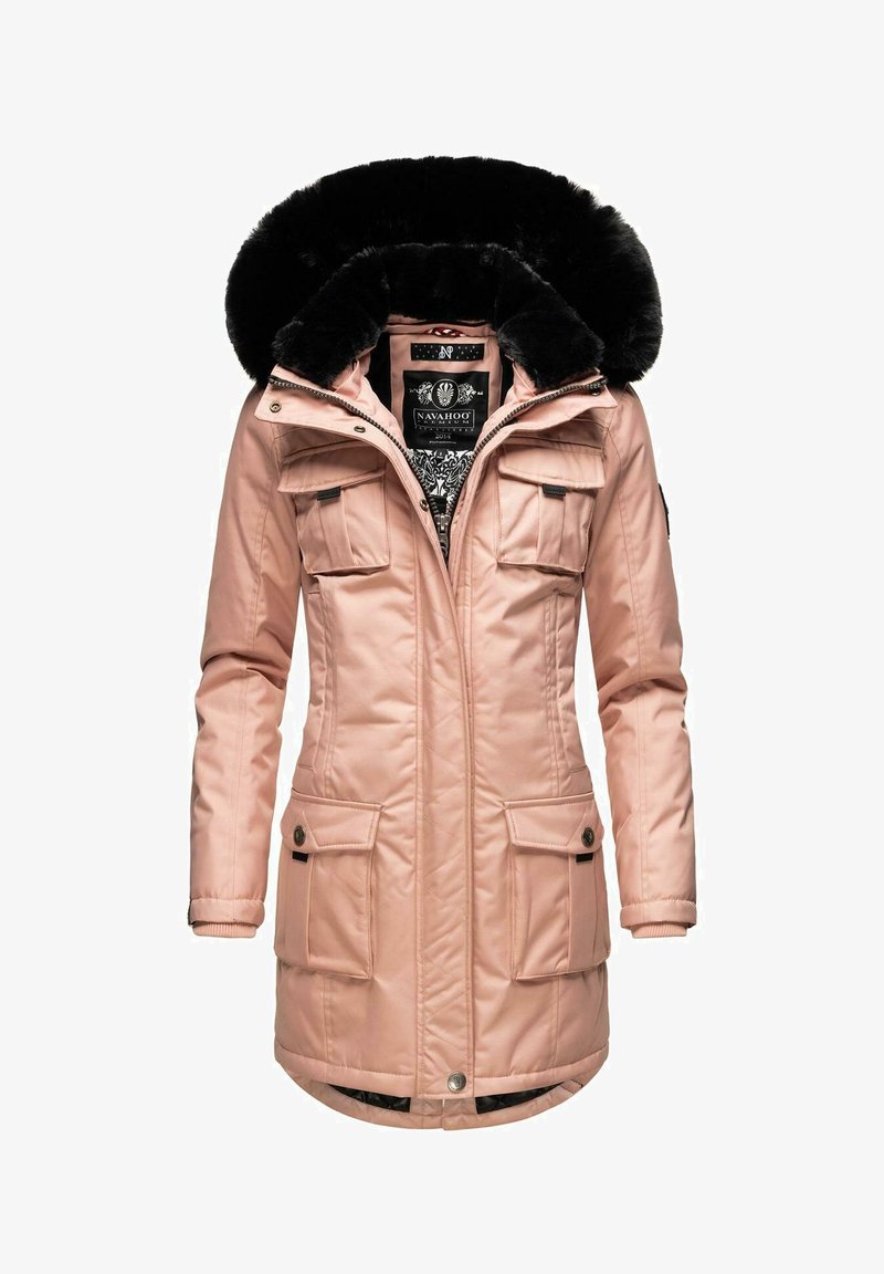 Roze geïsoleerde parka-jas met een grote zwarte met bont gevoerde capuchon, vier voorzakken, een ritssluiting aan de voorkant en een gelamineerde textuur.
