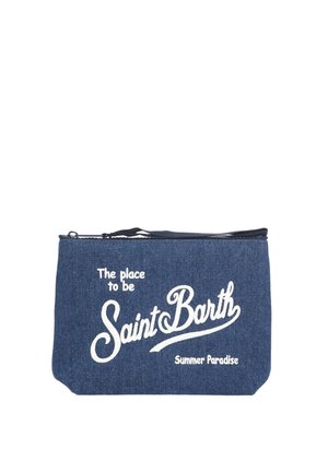 Bustina blu in denim con cerniera e testo bianco "The place to be Saint Barth Summer Paradise" centrato sul lato frontale.