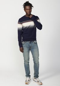 Koroshi Pulover - navy