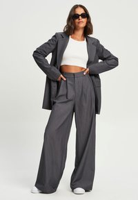 CALLI ISLA  - Pantaloni - charcoal grey
