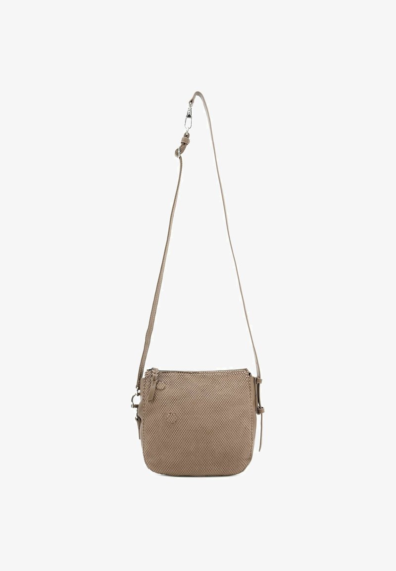 Borsa a tracolla intrecciata beige con superficie testurizzata, tracolla regolabile e chiusura a zip. Presenta sottili accenti in metallo.
