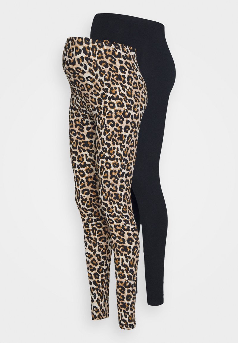 Deux paires de leggings pour femmes : l'une avec une finition lisse et noire, et l'autre arborant un motif léopard beige et marron.