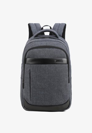 Sac à dos en tissu gris avec une base et des accents noirs en synthétique lisse. Dispose de deux bretelles rembourrées et d'une poignée supérieure pour le porter.