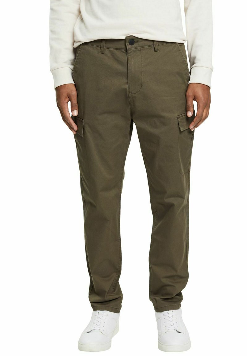 Herren Chinos | Esprit Cargohose dark khaki/grün-metallic - YE34444 Herren Chinos | Esprit Cargohose dark khaki/grün-metallic - YE34444