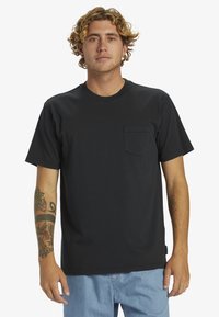 Quiksilver - SALTWATER-POCKET - T-shirt basique - black Image miniature 1