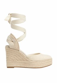 Stradivarius High heels - white