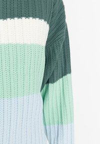 Trendyol Strickpullover - green