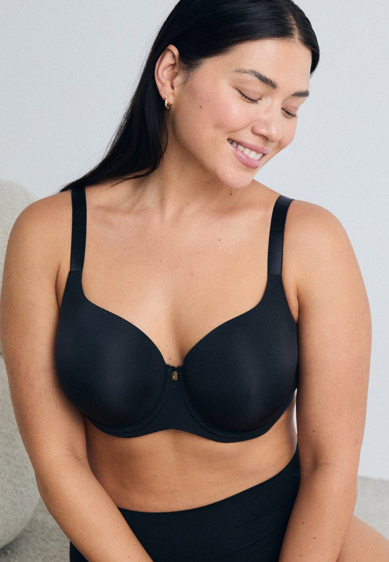 Triumph BODY MAKE-UP ESSENTIALS WP - T-shirt bra - black
