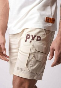 Project X Paris Short - white