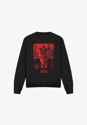 Schwarzer Sweatshirt mit rotem Grafikbild von Darth Mauls Gesicht mit Hörnern und dem Text „Star Wars Maul Showdown“ darunter auf einem Stadtlandschaftshintergrund.