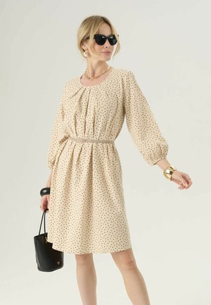 Denné šaty - beige