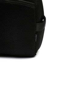 MISAKO SALVI  - Mochila - black