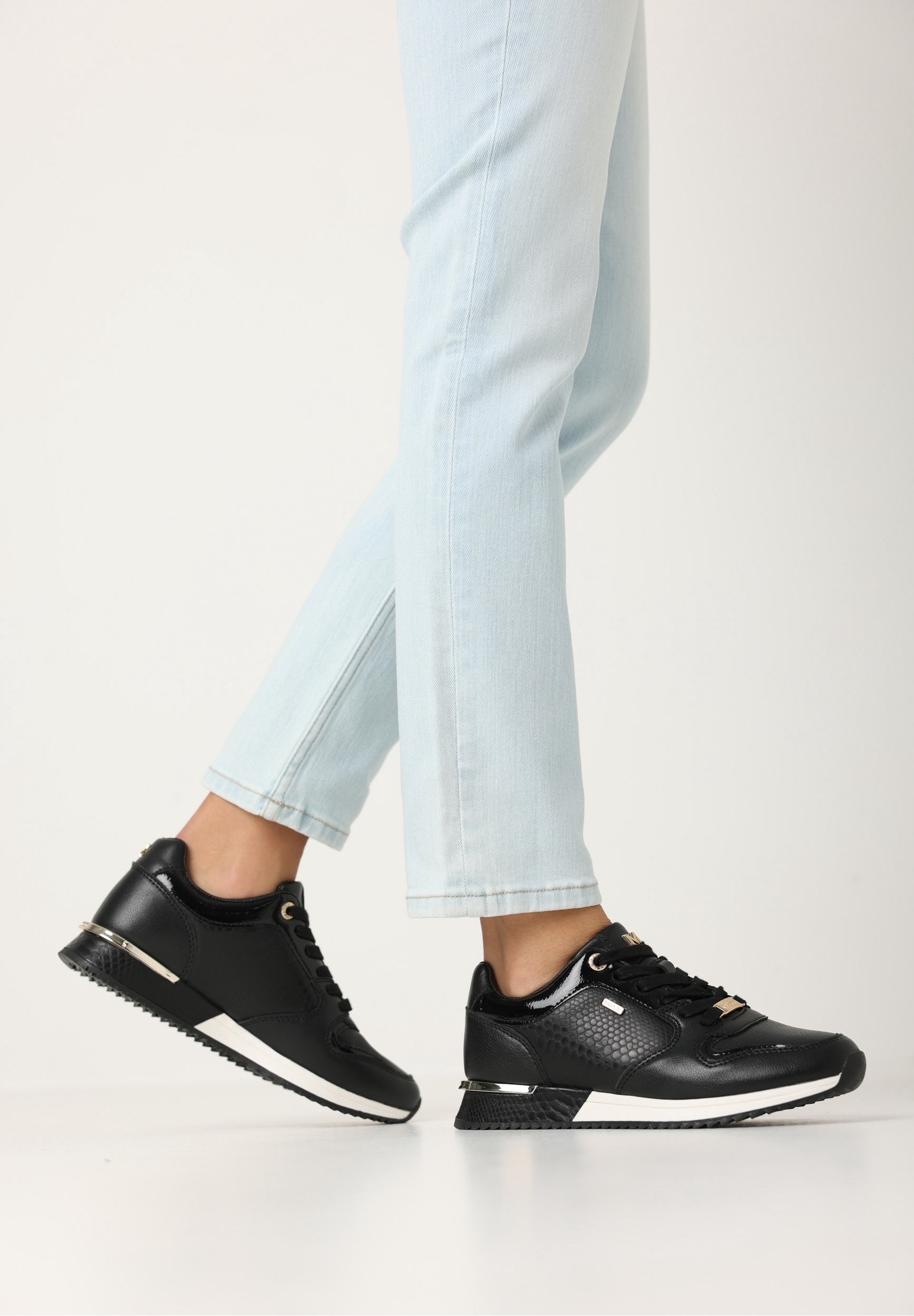 Mexx Baskets basses black/noir (Seconde main)