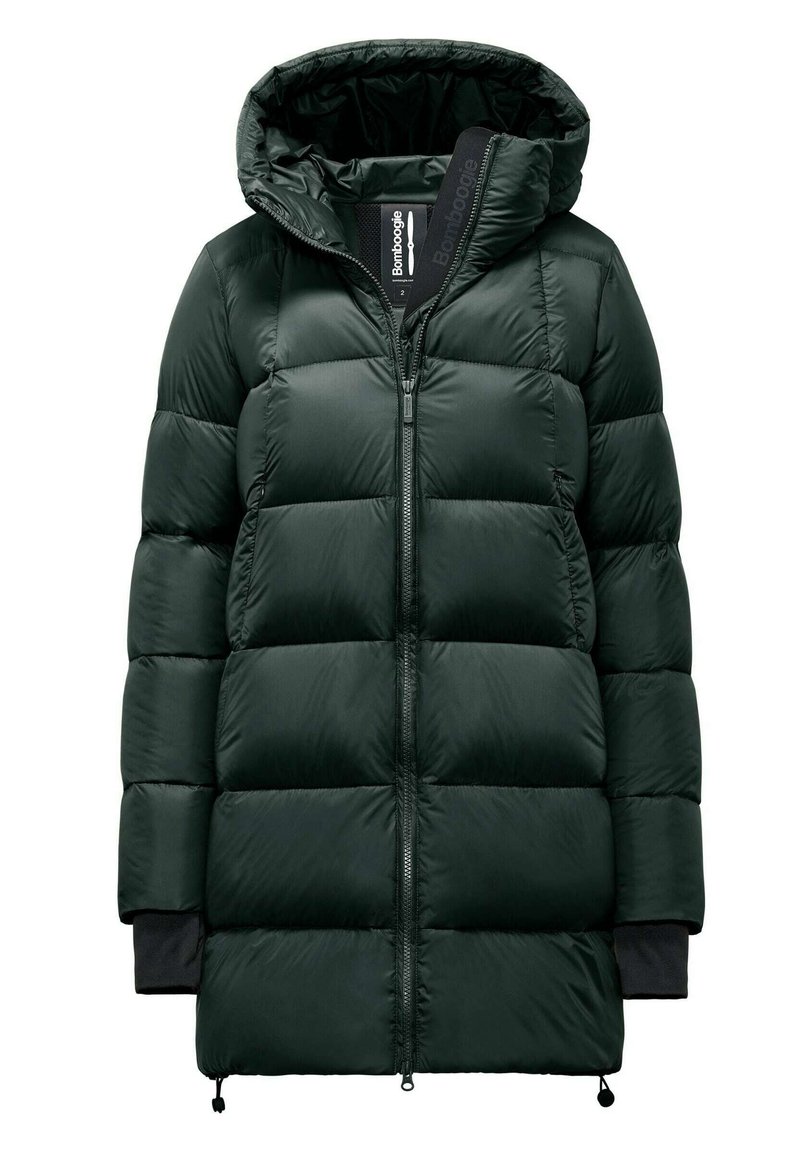 Giubbotto verde imbottito con cappuccio, caratterizzato da un design trapuntato, chiusura frontale con zip e polsini elasticizzati. Realizzato in materiale morbido e leggero.