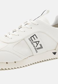EA7 Emporio Armani LACES UNISEX - Sportcipő - off white/black