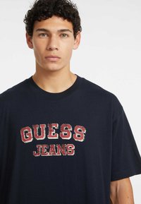 Guess Jeans VINTAGE - Marškinėliai su spaudiniu - schwarz
