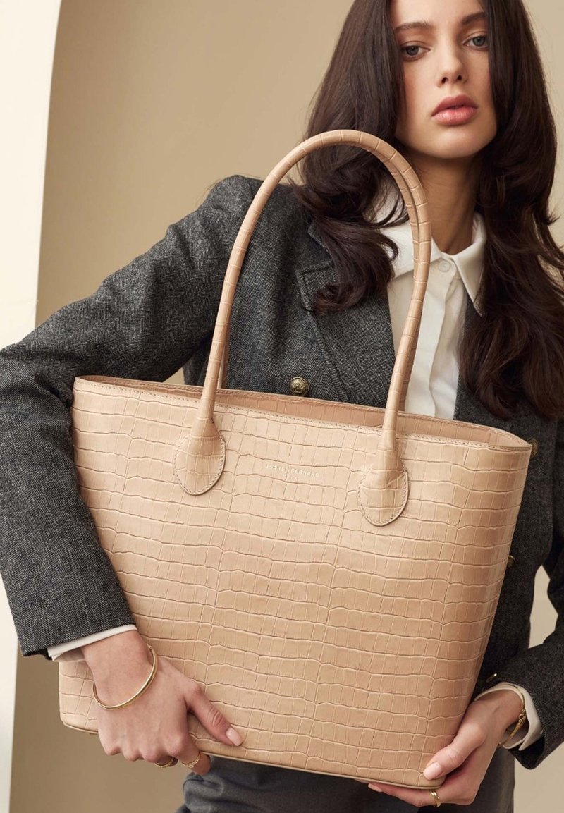 Isabel Bernard Shopping Bag - beige