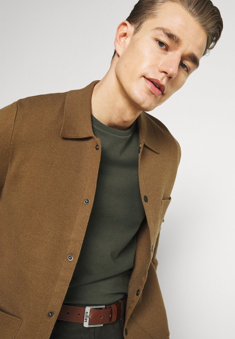 Herren T-Shirts basic | s.Oliver T-Shirt basic khaki/oliv/khaki - RO51048 Herren T-Shirts basic | s.Oliver T-Shirt basic khaki/oliv/khaki - RO51048