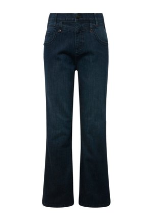 Jeans de mezclilla azul oscuro con un diseño de pierna acampanada, cinco bolsillos y un cierre de botón en la cintura. Textura suave con detalles de costura sutiles.