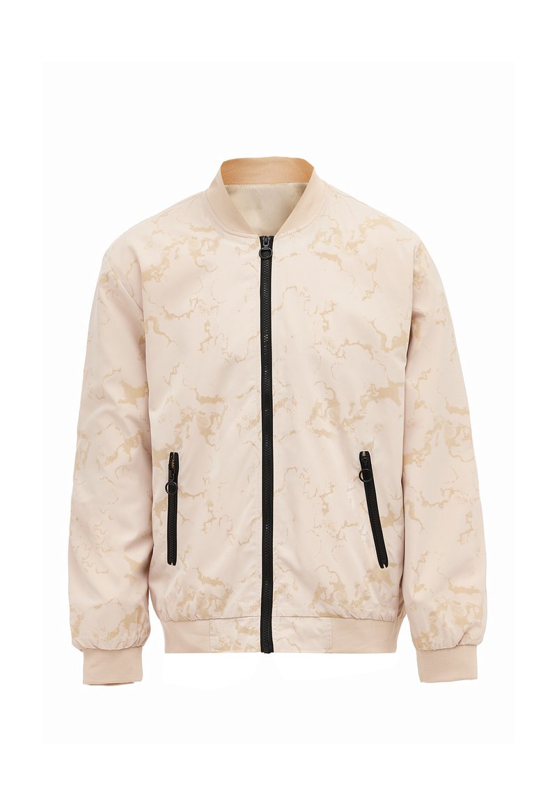 Giacca bomber beige chiaro con motivo a marmo, cerniera nera e tasche a contrasto, colletto e polsini a coste. Texture liscia.