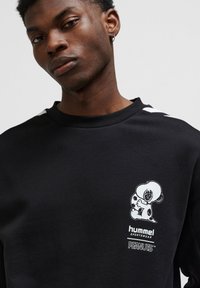 Hummel ARCHIVE PEANUTS - Sudadera - black