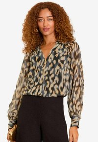 Unausgewählt, black yellow animal