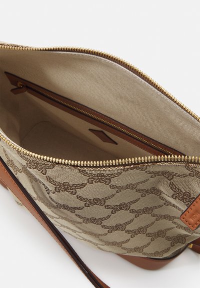 MCM LAURETOS HOBO - Rokassoma - beige