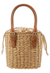 Borsa in paglia intrecciata con manici e accenti in pelle marrone chiaro. Forma quadrata con chiusura a coulisse superiore e foderatura interna liscia.