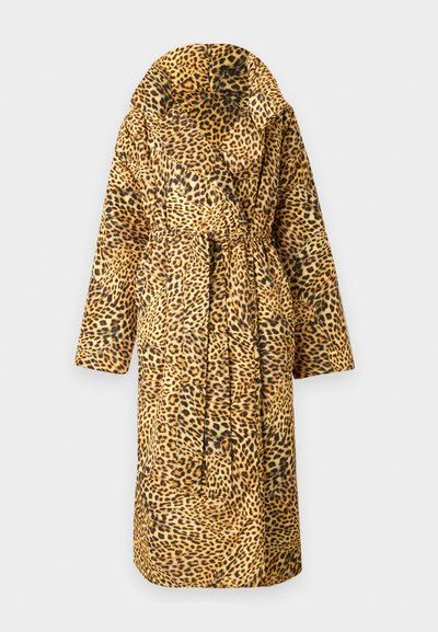 Norma Kamali CLASSIC SLEEPING BAG COAT LONG - Casaco de inverno - cheetah patch