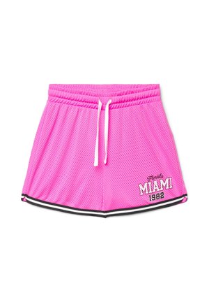 Pantaloncini in mesh rosa acceso con coulisse bianca, rifinitura del bordo in bianco e nero e scritta "Florida Miami 1982" sulla gamba destra anteriore.