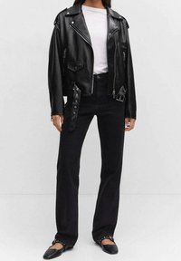 Mango Giacca in similpelle - black