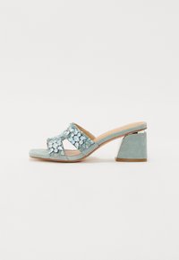 Muiltjes met hak - light blue