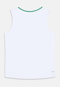 Weißes, ärmelloses Sportshirt mit grünem Kragen, aus atmungsaktivem Material mit glatter Textur und abgerundetem Saum.