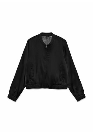 Giacca bomber nera in satin con zip frontale, polsini e orlo a costine. Presenta tasche laterali e un colletto rotondo. Texture liscia in tutto il capo.