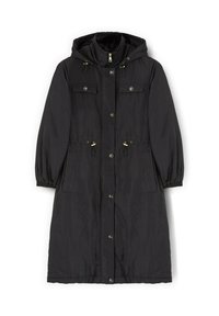 Svart parkasjacka med huva, dragsko i midjan, två framfickor och tryckknappar. Tillverkad av slät, slitstark tyg med elastiska muddar.